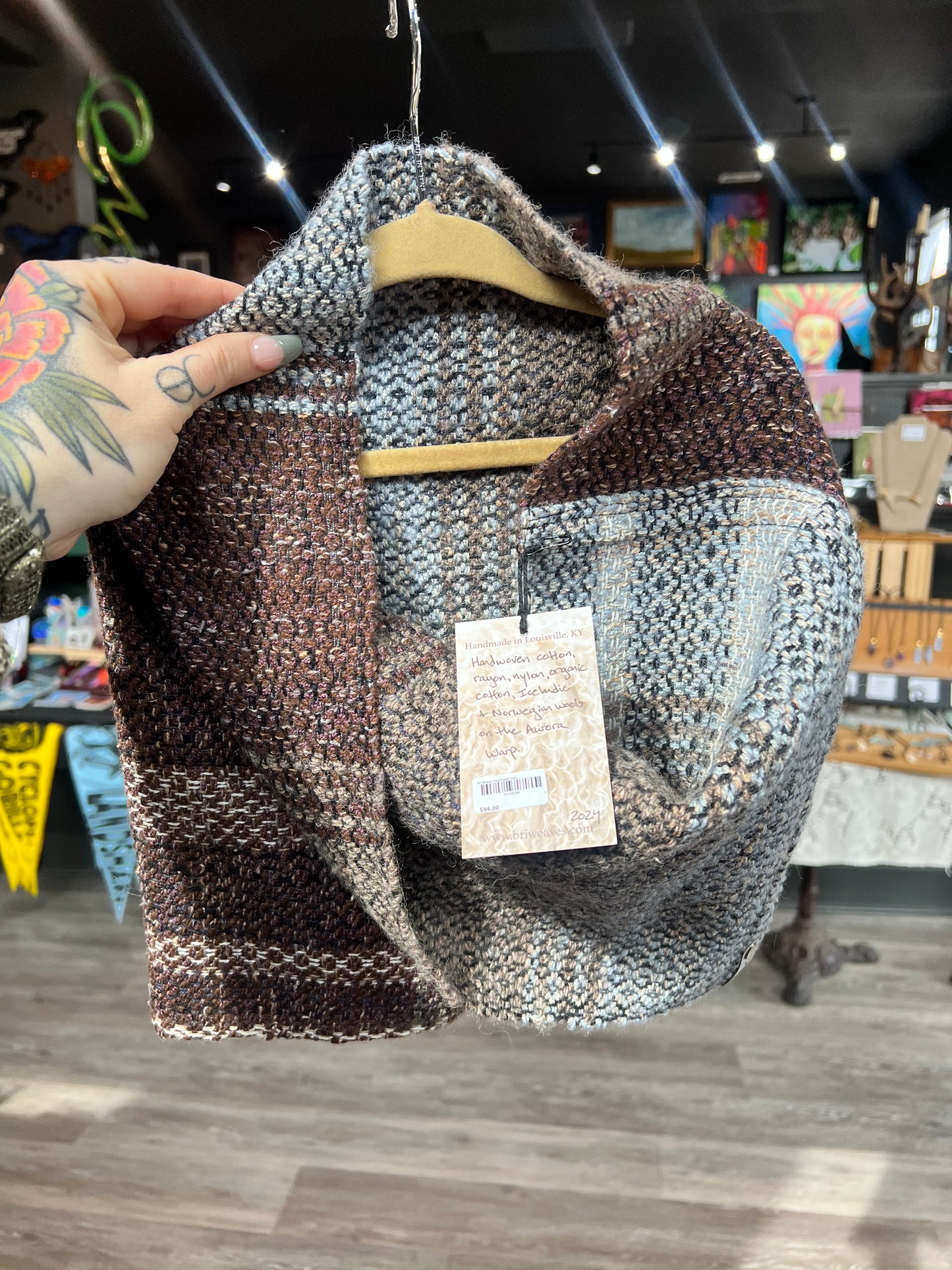 Bri Weaves: Handmade Cowls