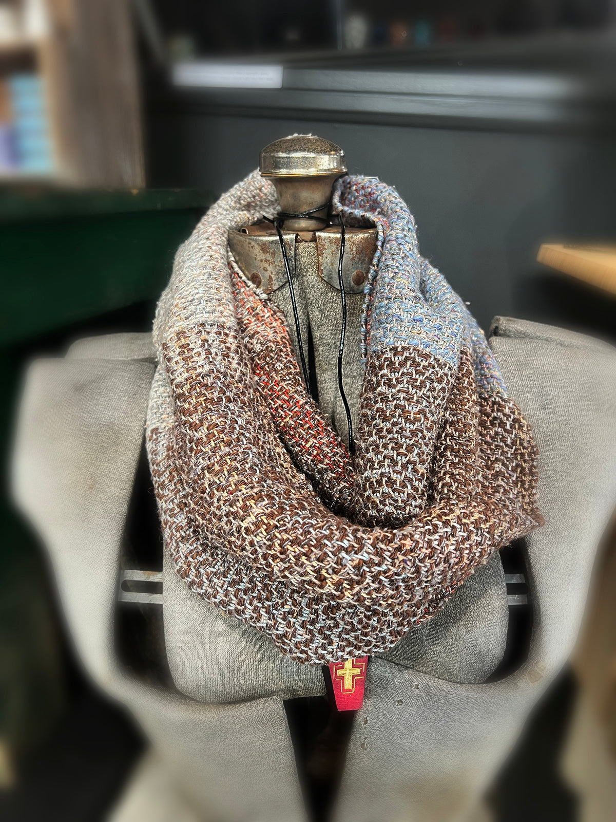 Bri Weaves: Handmade Cowls