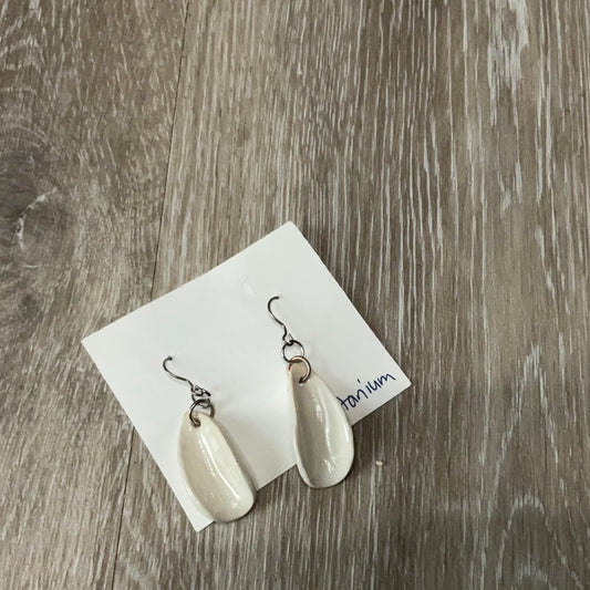 Taylor Swilley (Backyard Kiln) Earrings