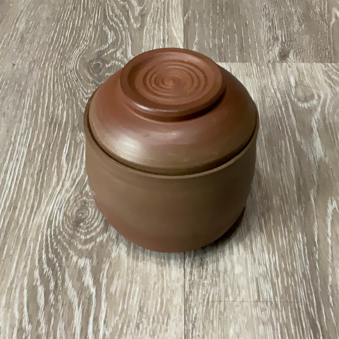 Taylor Swilley (Backyard Kiln) small jar brown